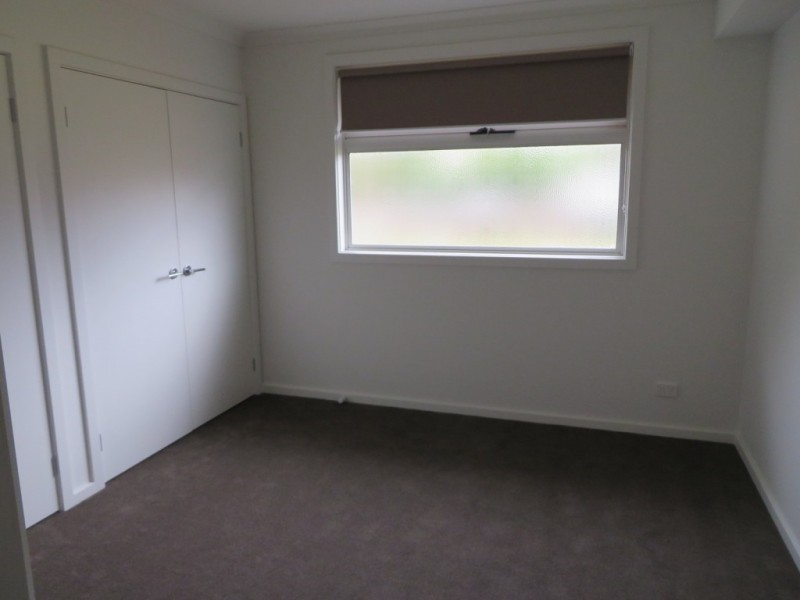 6/17 Landale Avenue, Croydon VIC 3136