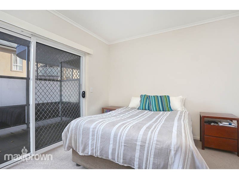 34/13-15 Hewish Road (off Lacey St), Croydon VIC 3136