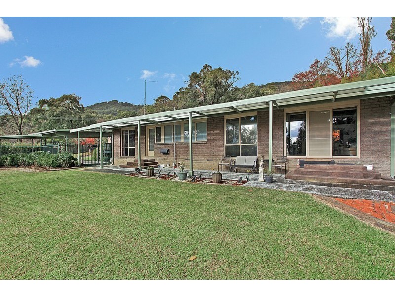 3 Gibbs Road, Montrose VIC 3765