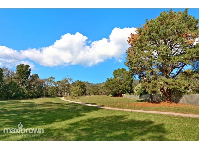 26 Leith Road, Montrose VIC 3765