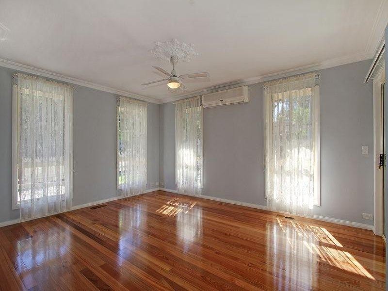 1/40 Hull Road, Croydon VIC 3136