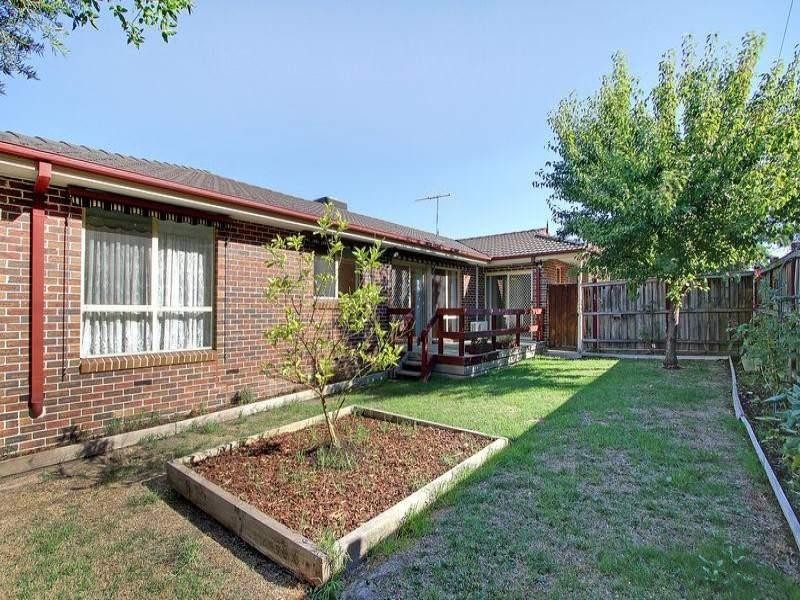 1/40 Hull Road, Croydon VIC 3136