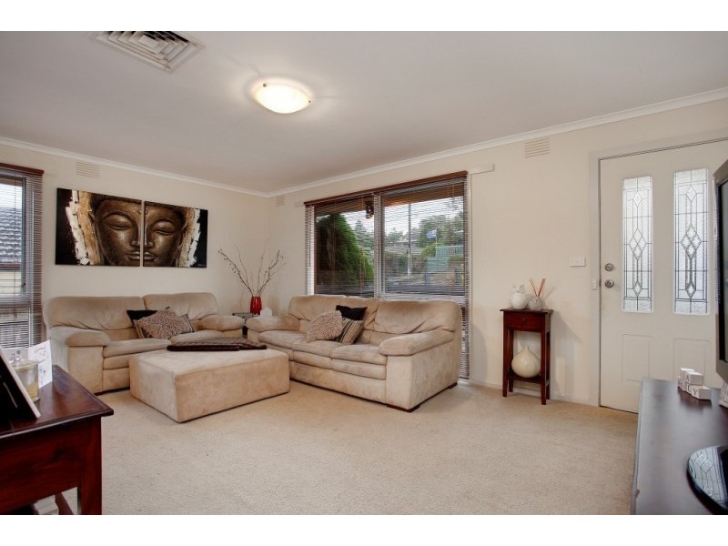 31 Sugarloaf Drive, Chirnside Park VIC 3116