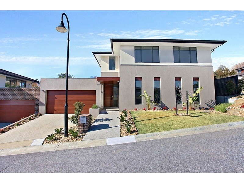 4 Royadie Rise at 36 – 40 Peel Street, Berwick VIC 3806