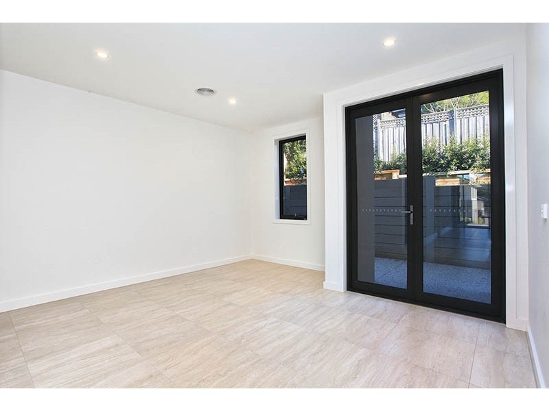 9 Royadie Rise at 36 – 40 Peel Street, Berwick VIC 3806