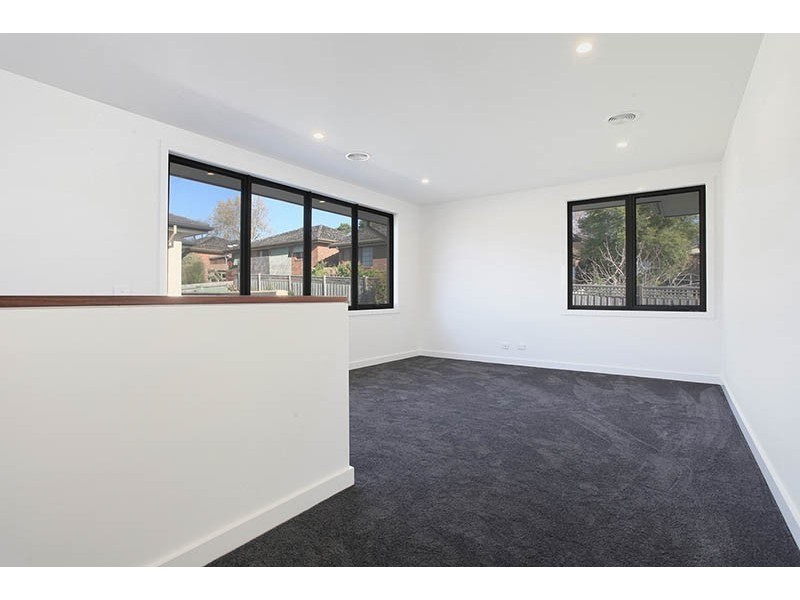 9 Royadie Rise at 36 – 40 Peel Street, Berwick VIC 3806