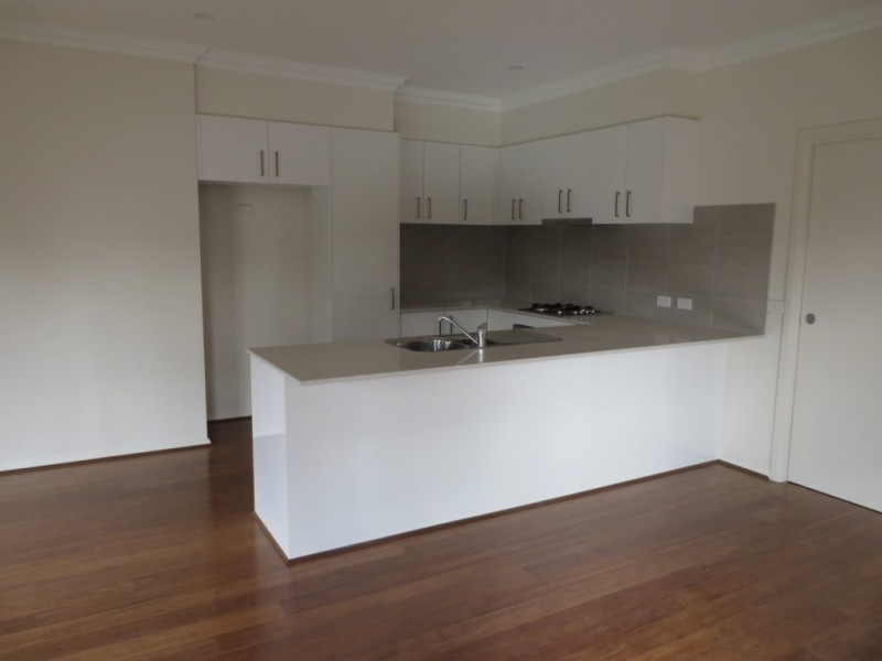 4A Branch Road, Croydon South VIC 3136