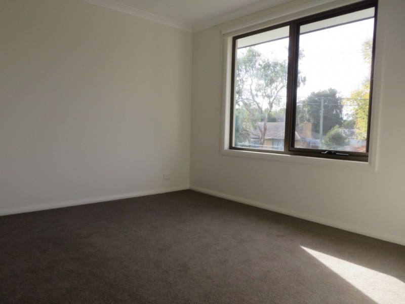 4A Branch Road, Croydon South VIC 3136