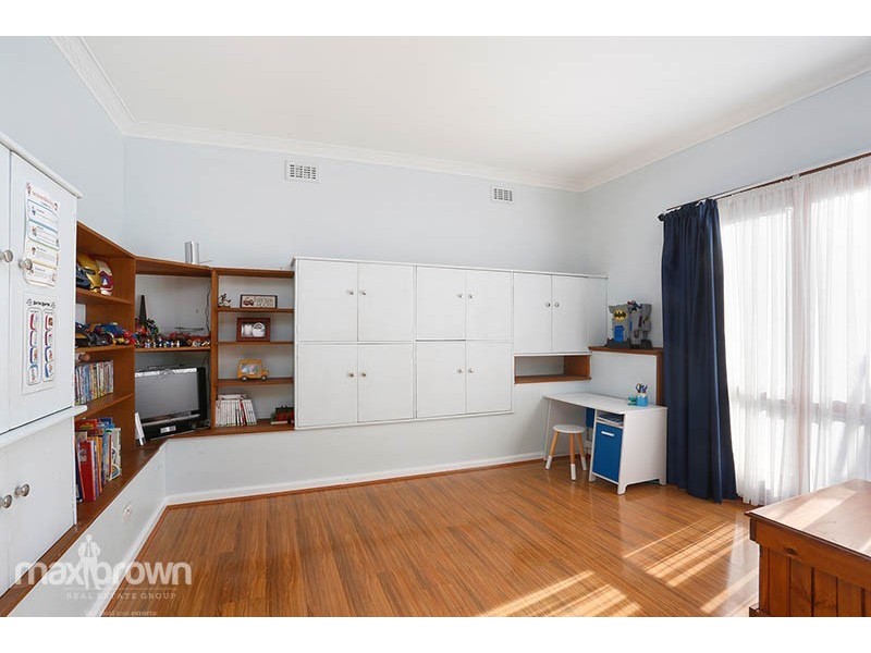50 Dorset Road, Croydon VIC 3136