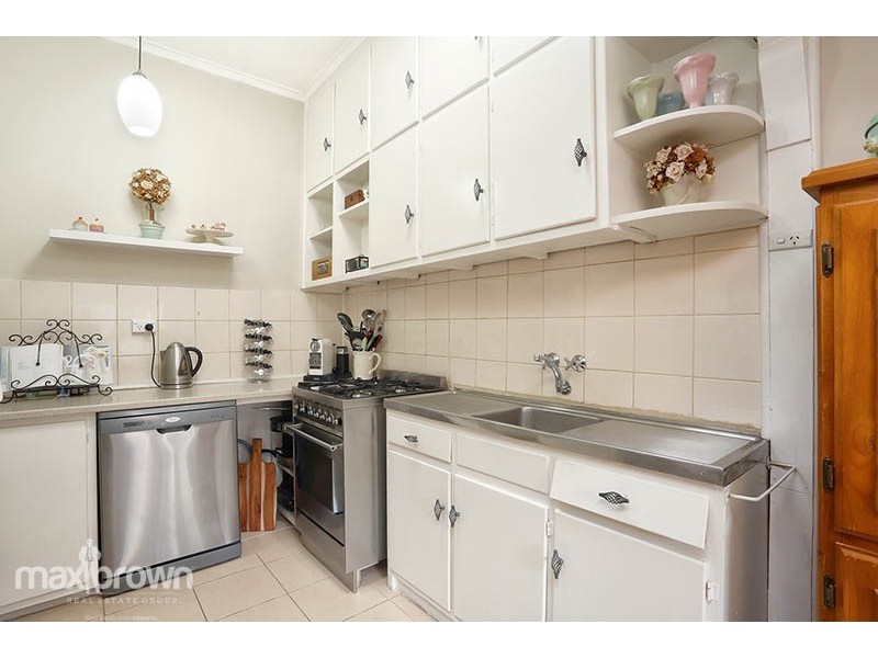 50 Dorset Road, Croydon VIC 3136