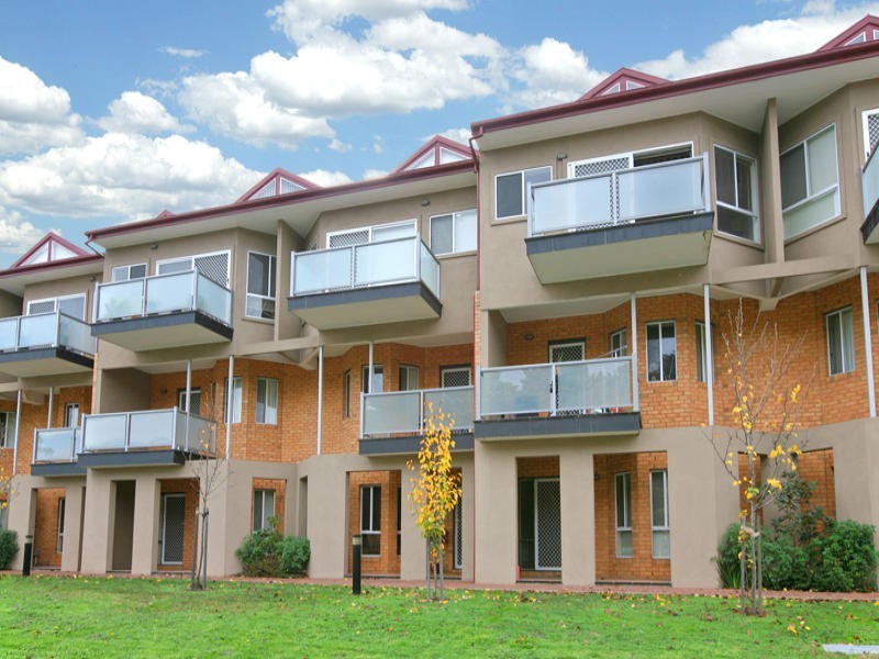 70/13-15 Hewish Road, Croydon VIC 3136
