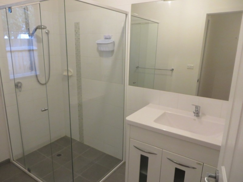 16 Landstrom Quadrant, Kilsyth VIC 3137