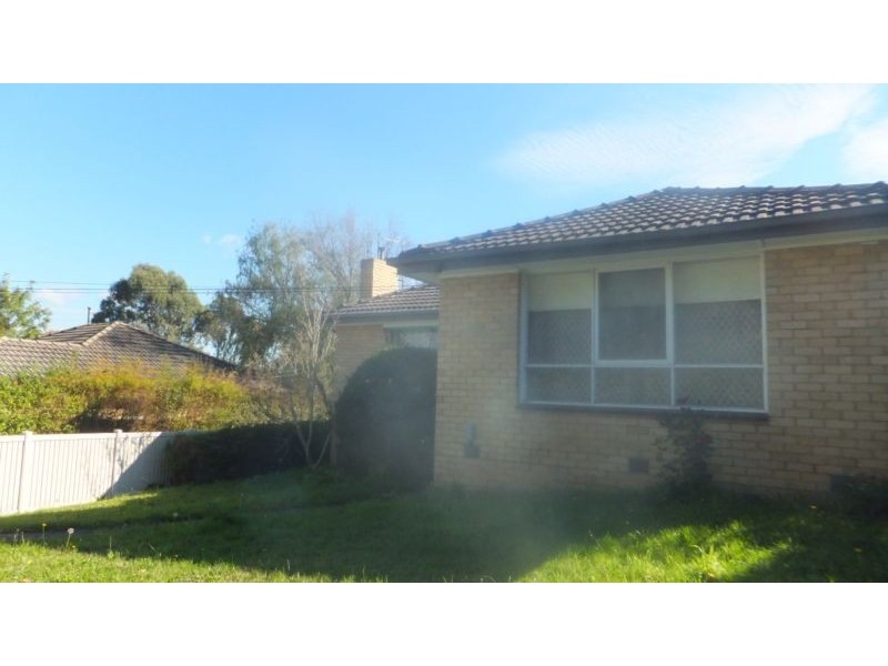 305 Hull Road, Mooroolbark VIC 3138