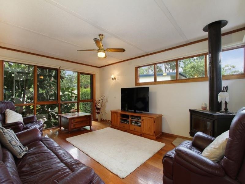 35 Timms Avenue, Croydon VIC 3136