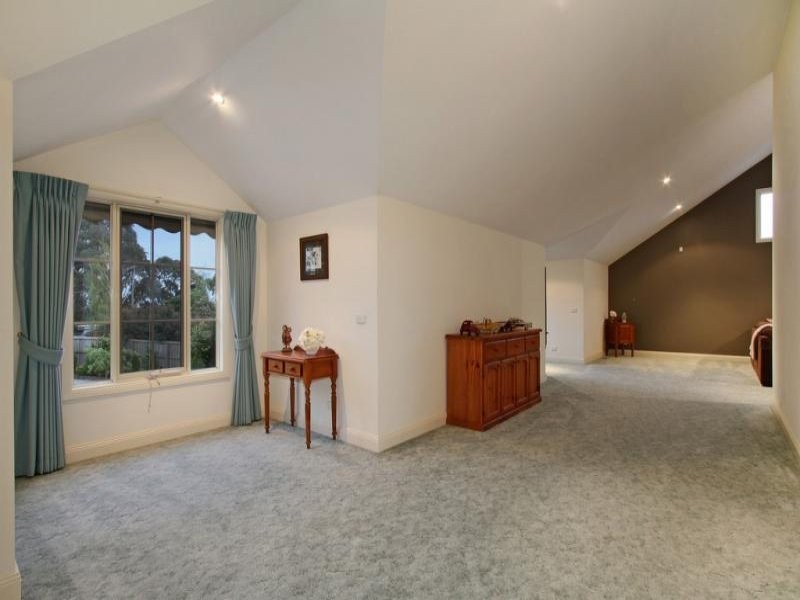 5 Karralla Court, Chirnside Park VIC 3116