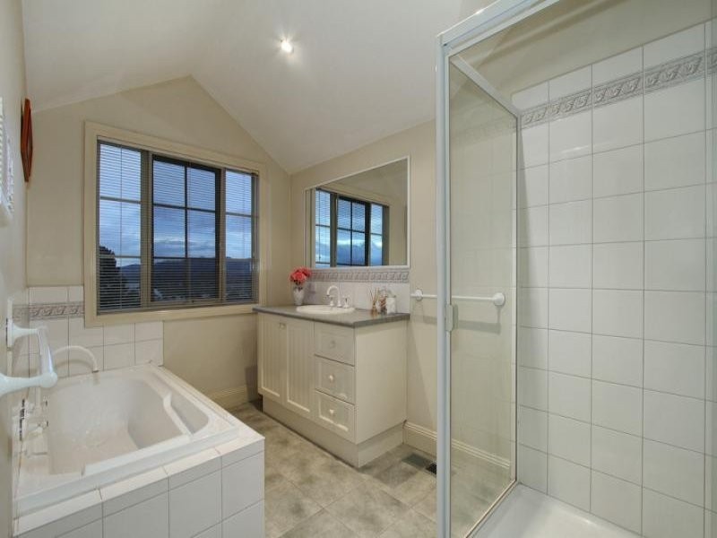 5 Karralla Court, Chirnside Park VIC 3116