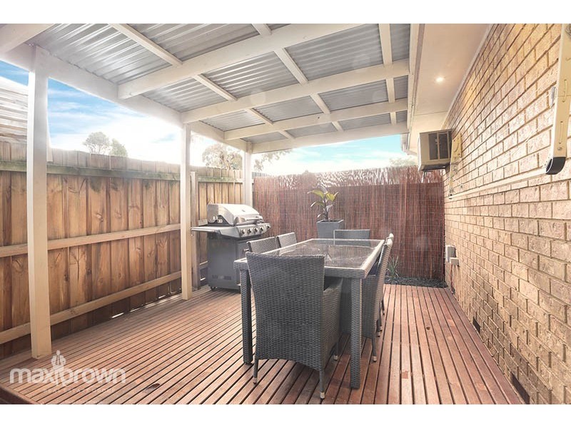 12 Dobell Place, Mooroolbark VIC 3138