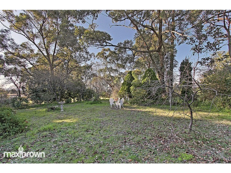 27 Actoal Drive, Montrose VIC 3765