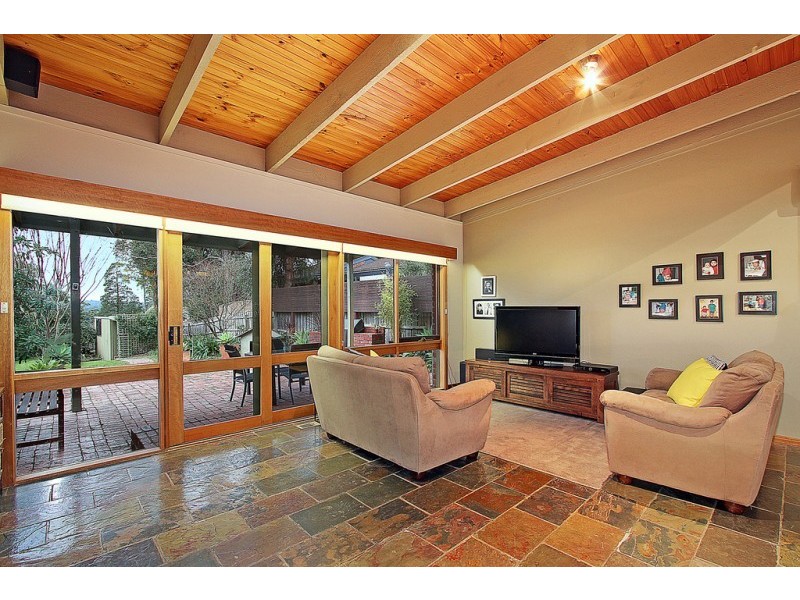 17 Copeland Drive, Montrose VIC 3765