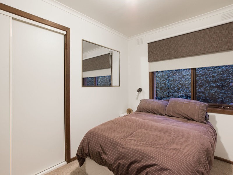 9 Tibarri Court, Mooroolbark VIC 3138