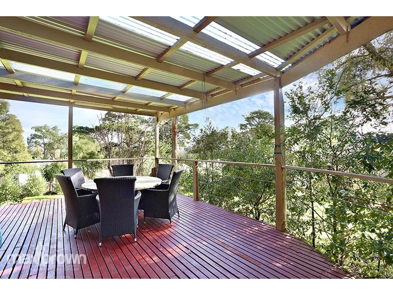 6 Rowe Street, Montrose VIC 3765