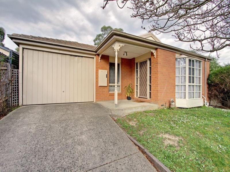 14 Lehmann Place, Croydon Hills VIC 3136