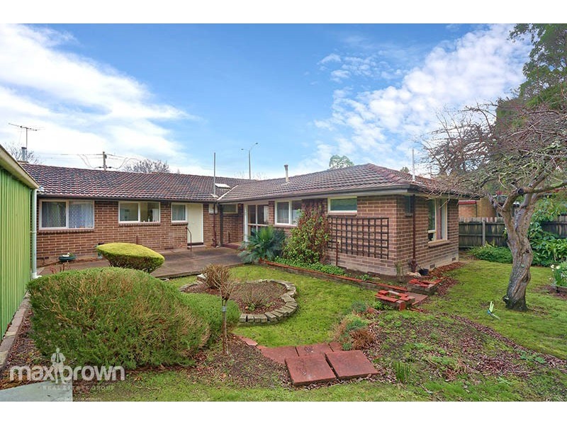 130 Manchester Road, Mooroolbark VIC 3138