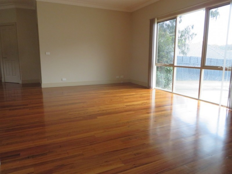 16A Belmont Road West, Croydon South VIC 3136