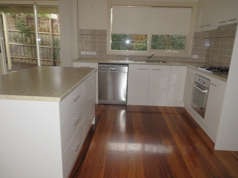 16A Belmont Road West, Croydon South VIC 3136