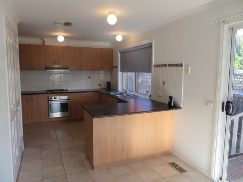 2/16 Bennett Street, Boronia VIC 3155