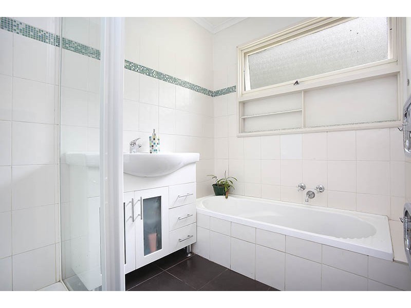 10 Eastview Avenue, Seville East VIC 3139