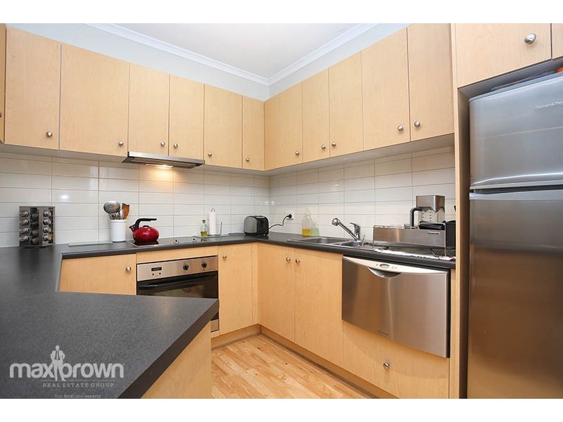 82/13-15 Hewish Road, Croydon VIC 3136