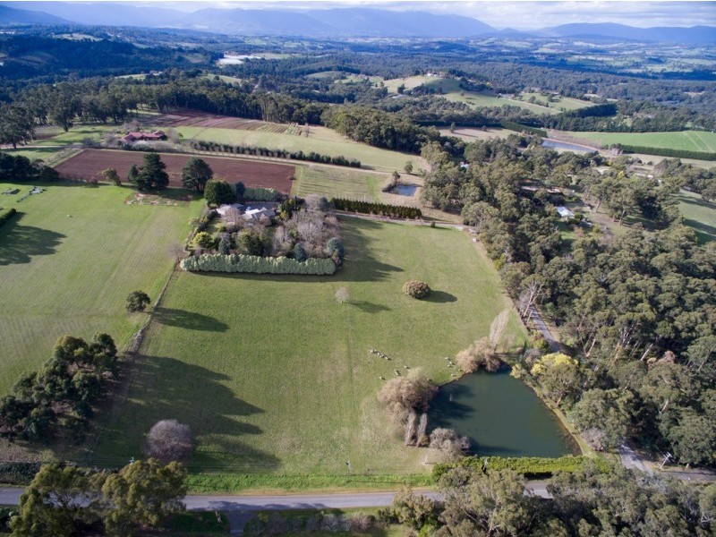 5 Beveridge Road, Silvan VIC 3795