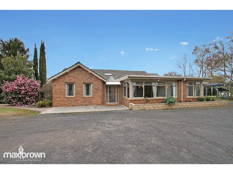5 Beveridge Road, Silvan VIC 3795