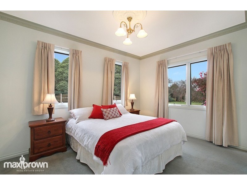 5 Beveridge Road, Silvan VIC 3795