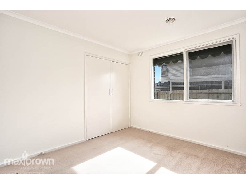 1/16 Kingloch Pde, Wantirna VIC 3152