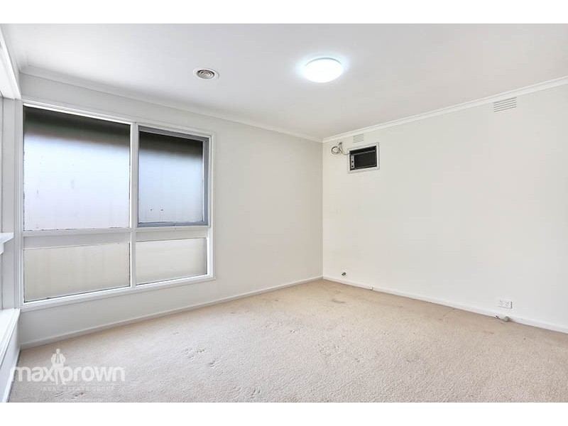 1/16 Kingloch Pde, Wantirna VIC 3152