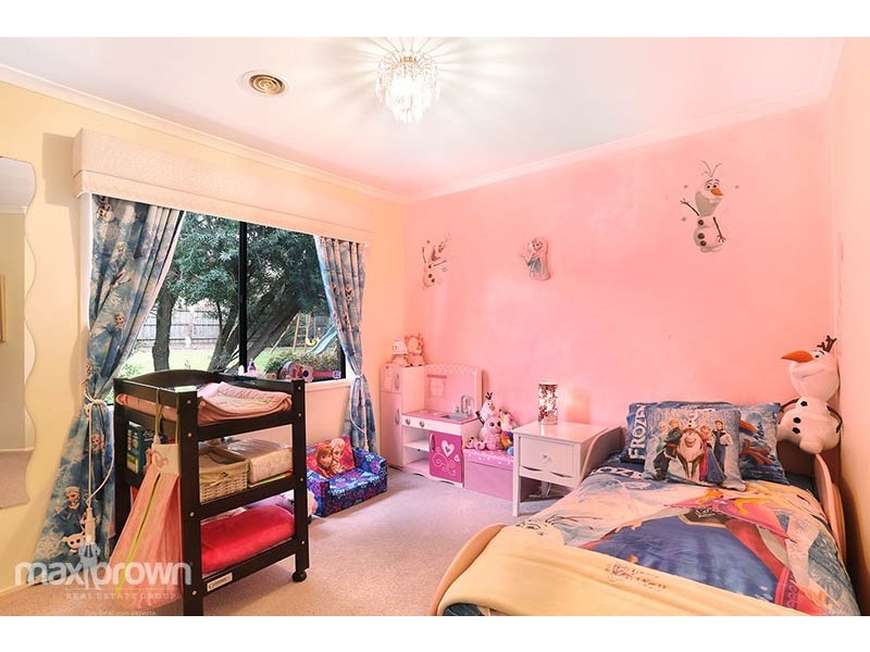 17 Newhaven Court, Lilydale VIC 3140