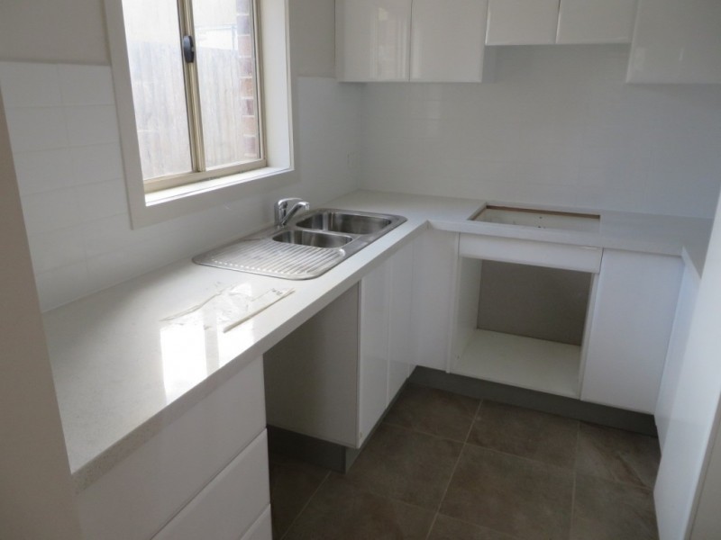 1/14 Browning Street, Kilsyth VIC 3137