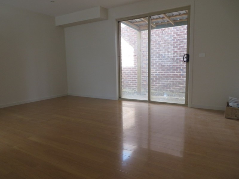 12/14 Browning Street, Kilsyth VIC 3137