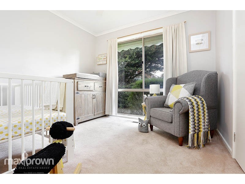 8 Woodridge Close, Montrose VIC 3765