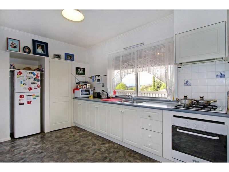 92 Victoria Road, Lilydale VIC 3140