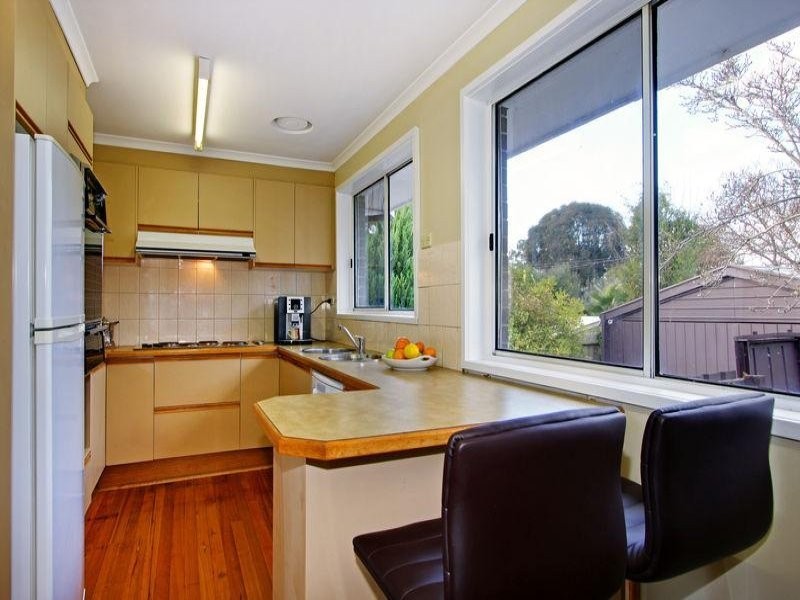 18 Belchester Avenue, Coldstream VIC 3770