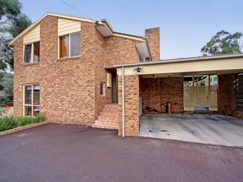 20 Rachael Drive, Mooroolbark VIC 3138