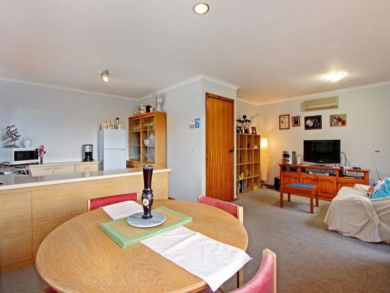 20 Rachael Drive, Mooroolbark VIC 3138