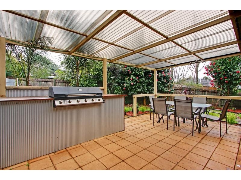 1/5 Cowley Court, Mooroolbark VIC 3138