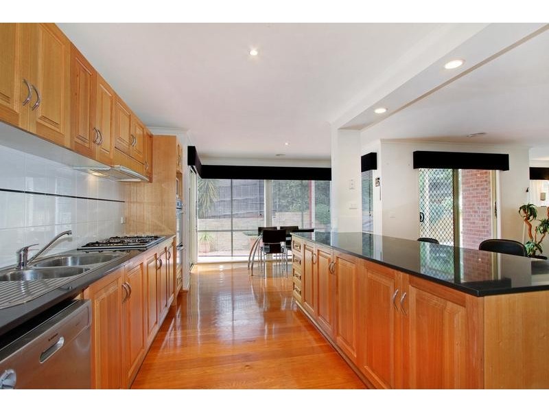 Chirnside Park VIC 3116