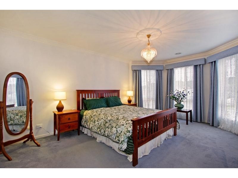 Chirnside Park VIC 3116