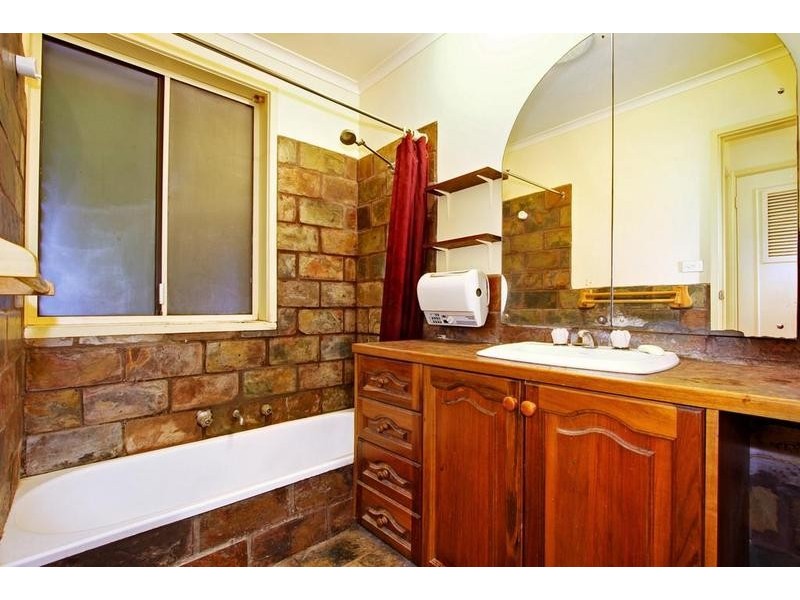 21 Songbird Avenue, Chirnside Park VIC 3116