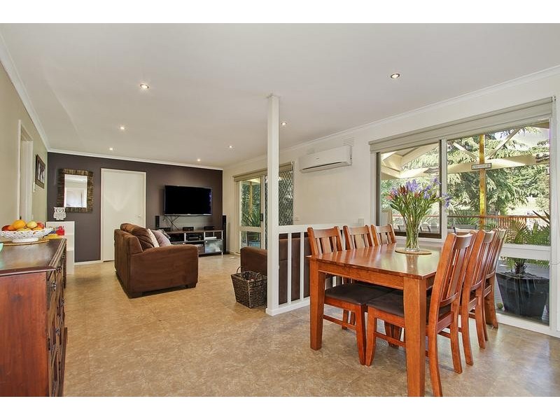 Chirnside Park VIC 3116